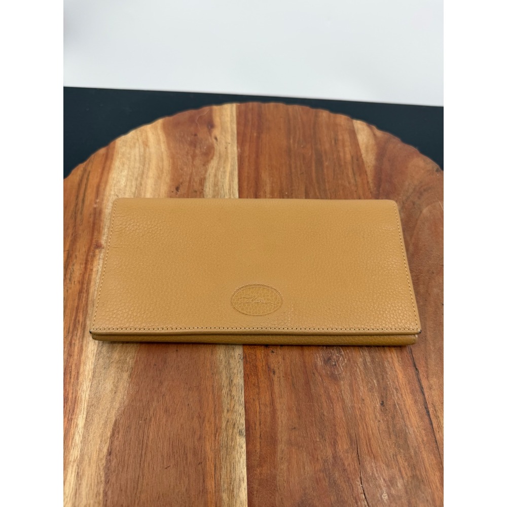 Longchamp Le Foulonne Wallet Tan Pebbled Leather long Continental Snap